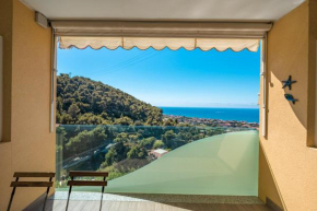 Appartamento incantevole con piscina Vallecrosia